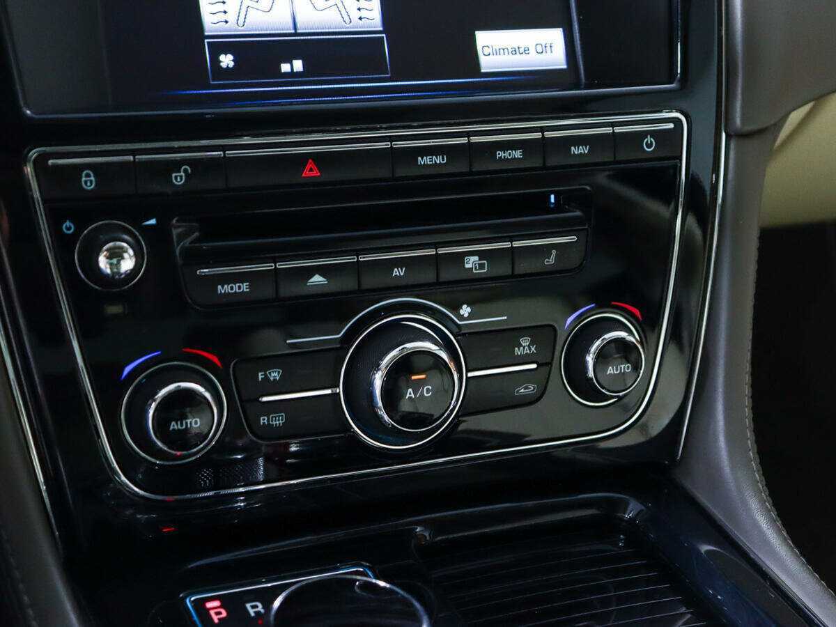 Продажа Б/У Ягуар ИксДжи. Фото: #21