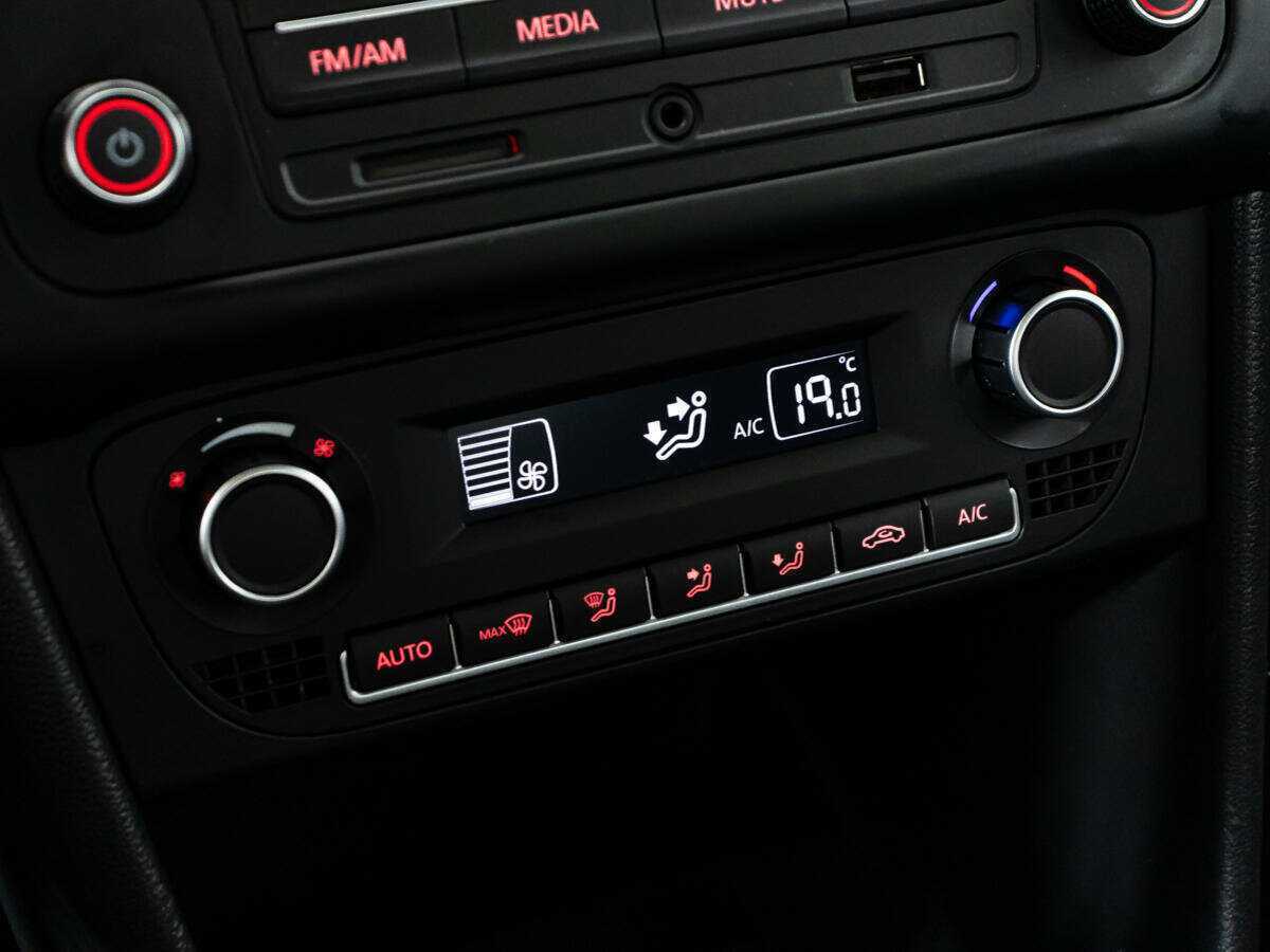 Продажа Б/У Фольксваген Поло. Фото: #13