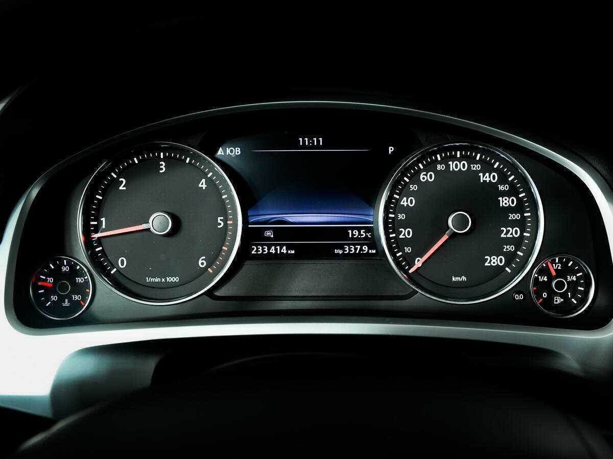 Продажа Б/У Фольксваген Туарег. Фото: #9