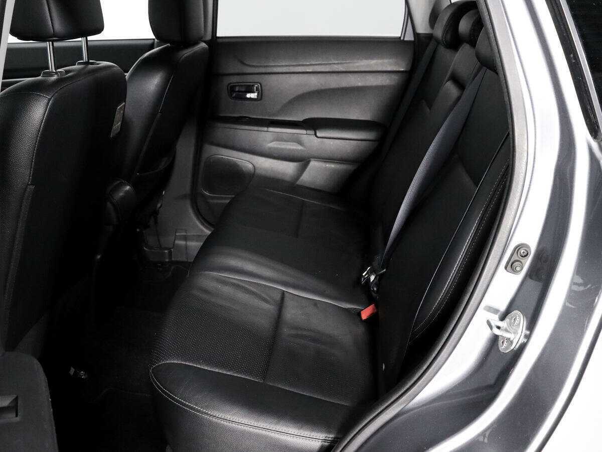 Продажа Б/У Митсубиши АС-Икс. Фото: #10