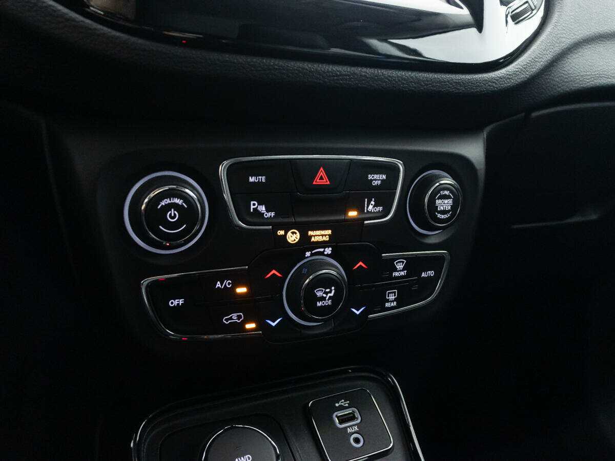 Продажа Б/У Джип Компасс. Фото: #14