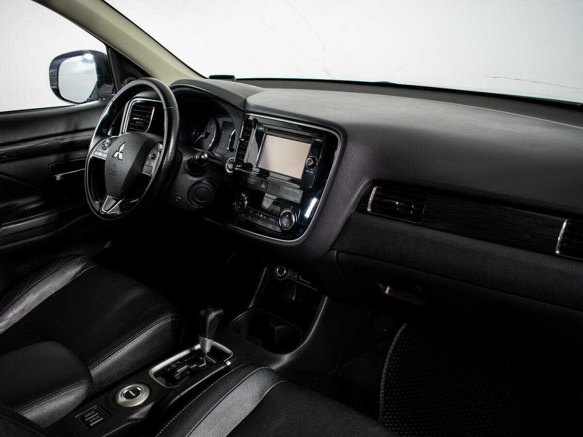 Продажа Б/У Митсубиши Оутлэндер. Фото: #7