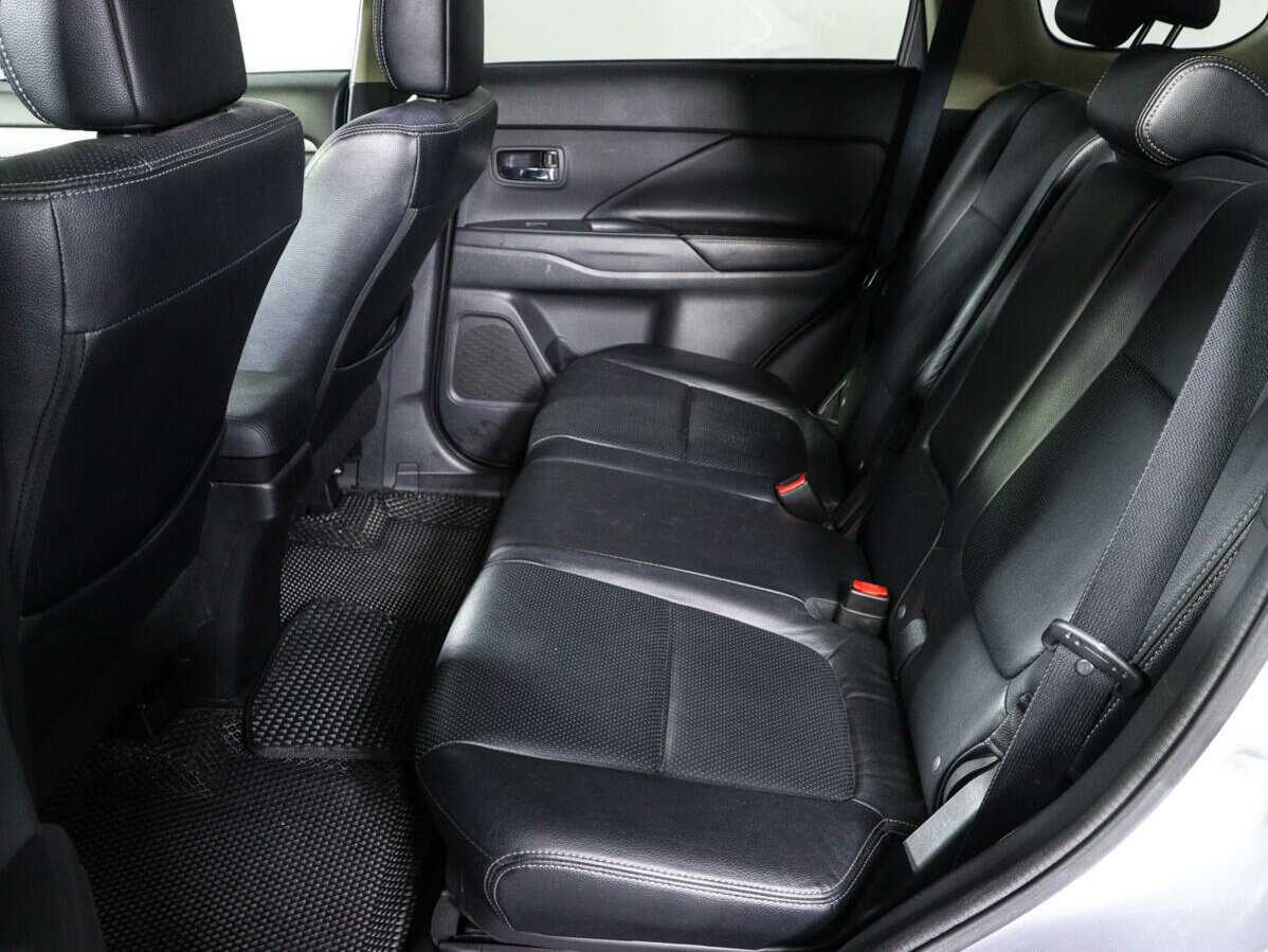 Продажа Б/У Митсубиши Оутлэндер. Фото: #9