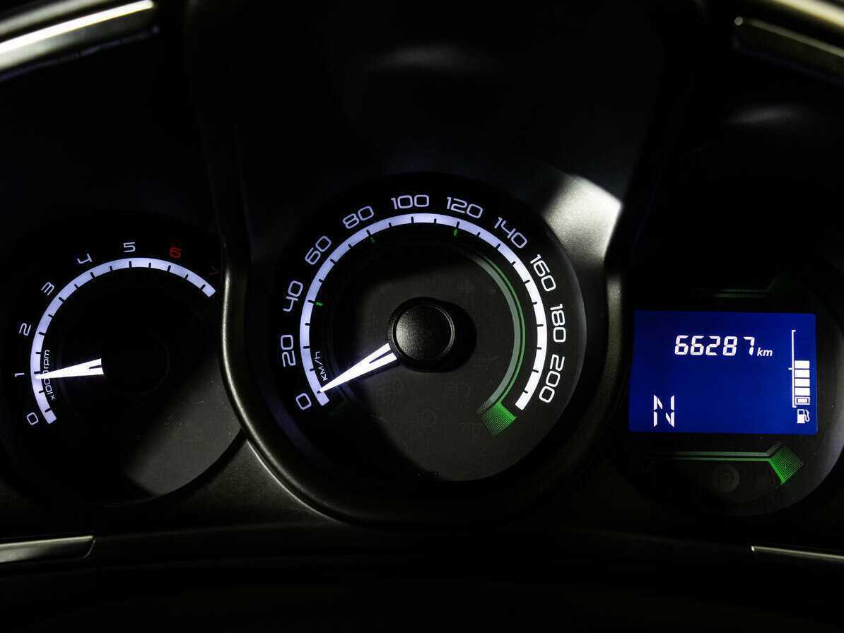 Продажа Б/У Лада (ВАЗ) ИКСРЭЙ. Фото: #16