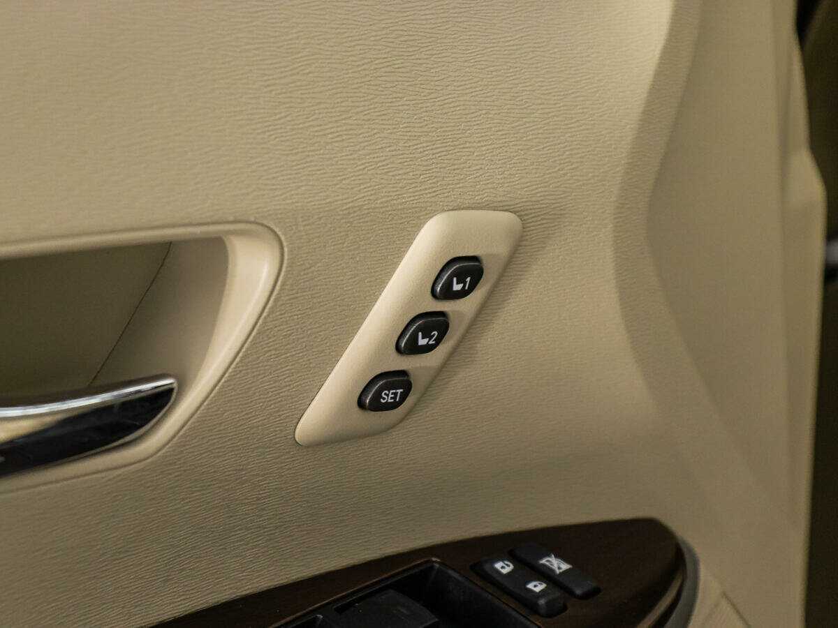 Продажа Б/У Тойота Венза. Фото: #18