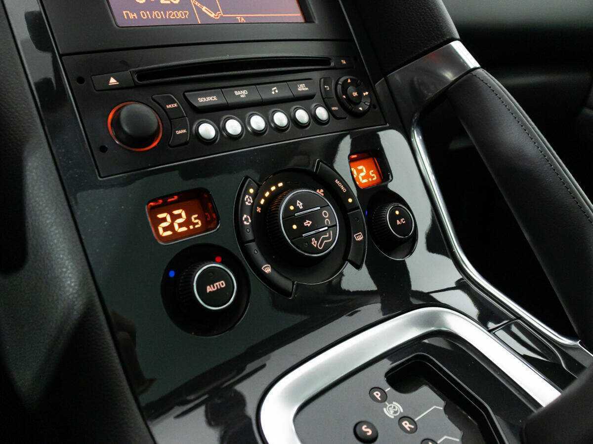 Продажа Б/У Пежо 3008. Фото: #15