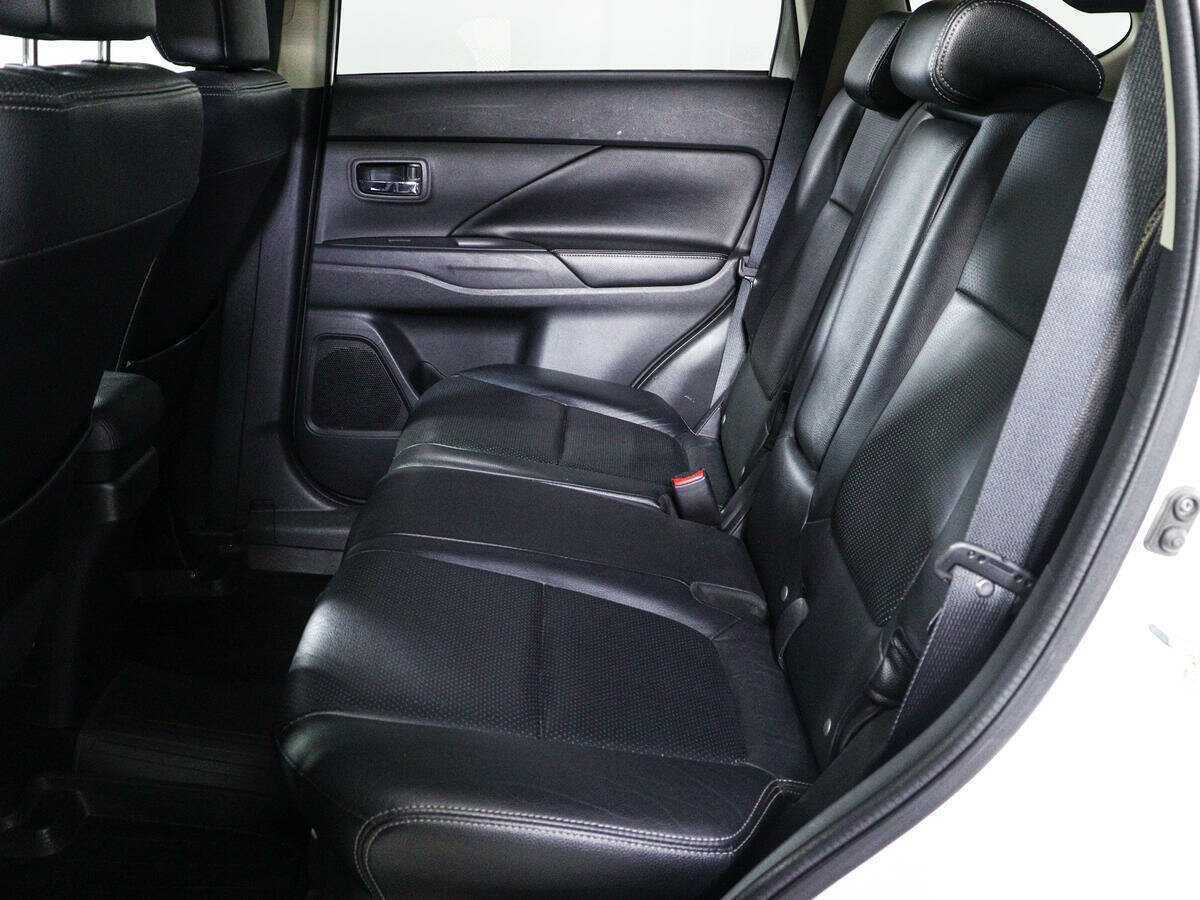 Продажа Б/У Митсубиши Оутлэндер. Фото: #8