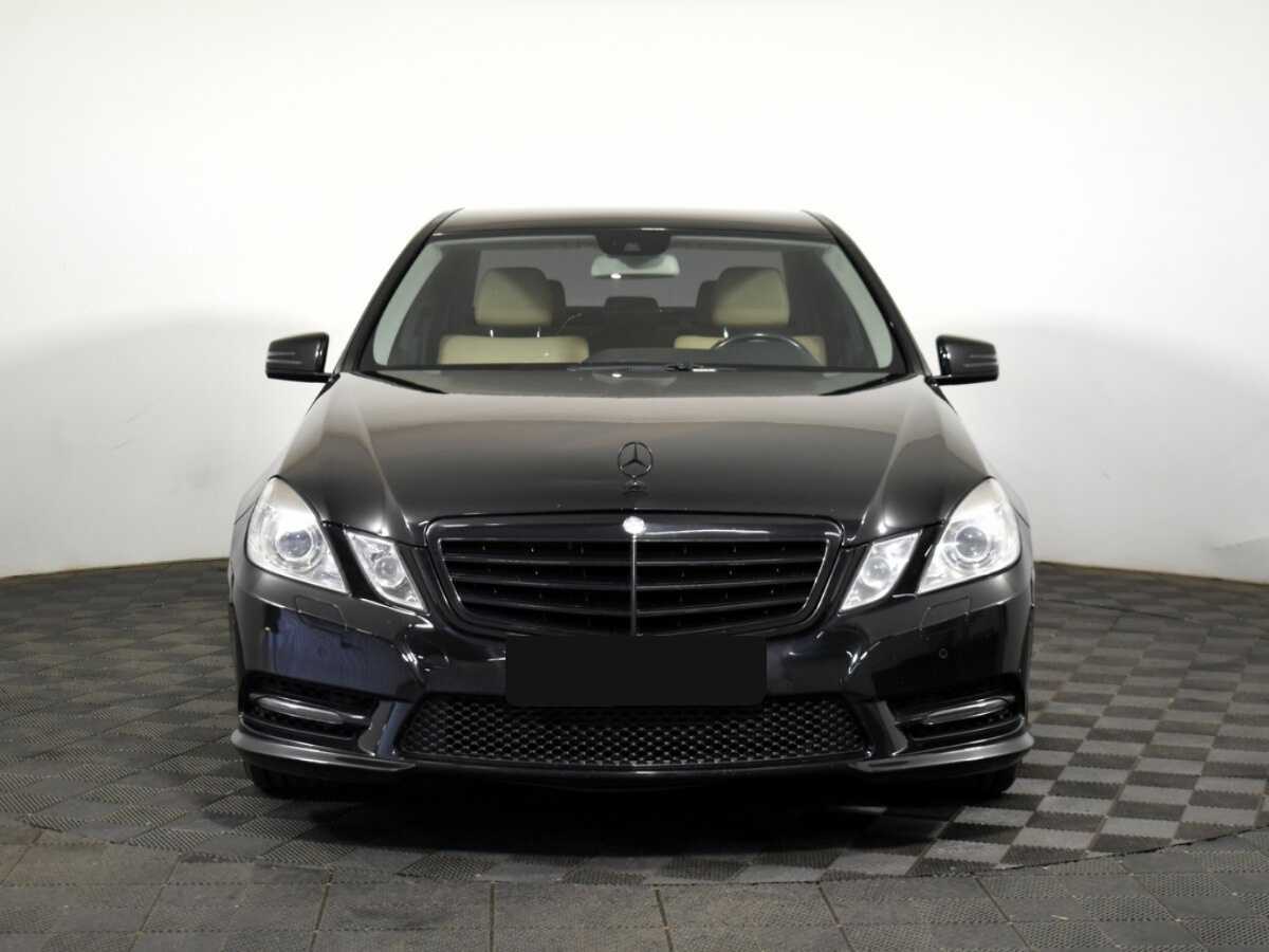 Продажа Б/У Мерседес-Бенц Е-Класс. Фото: #1