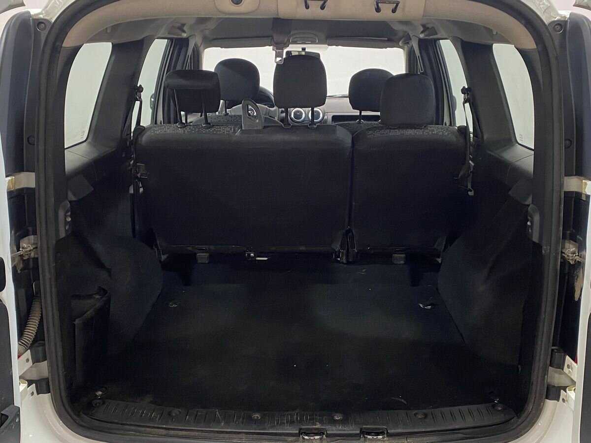 Продажа Б/У Лада (ВАЗ) Ларгус. Фото: #13