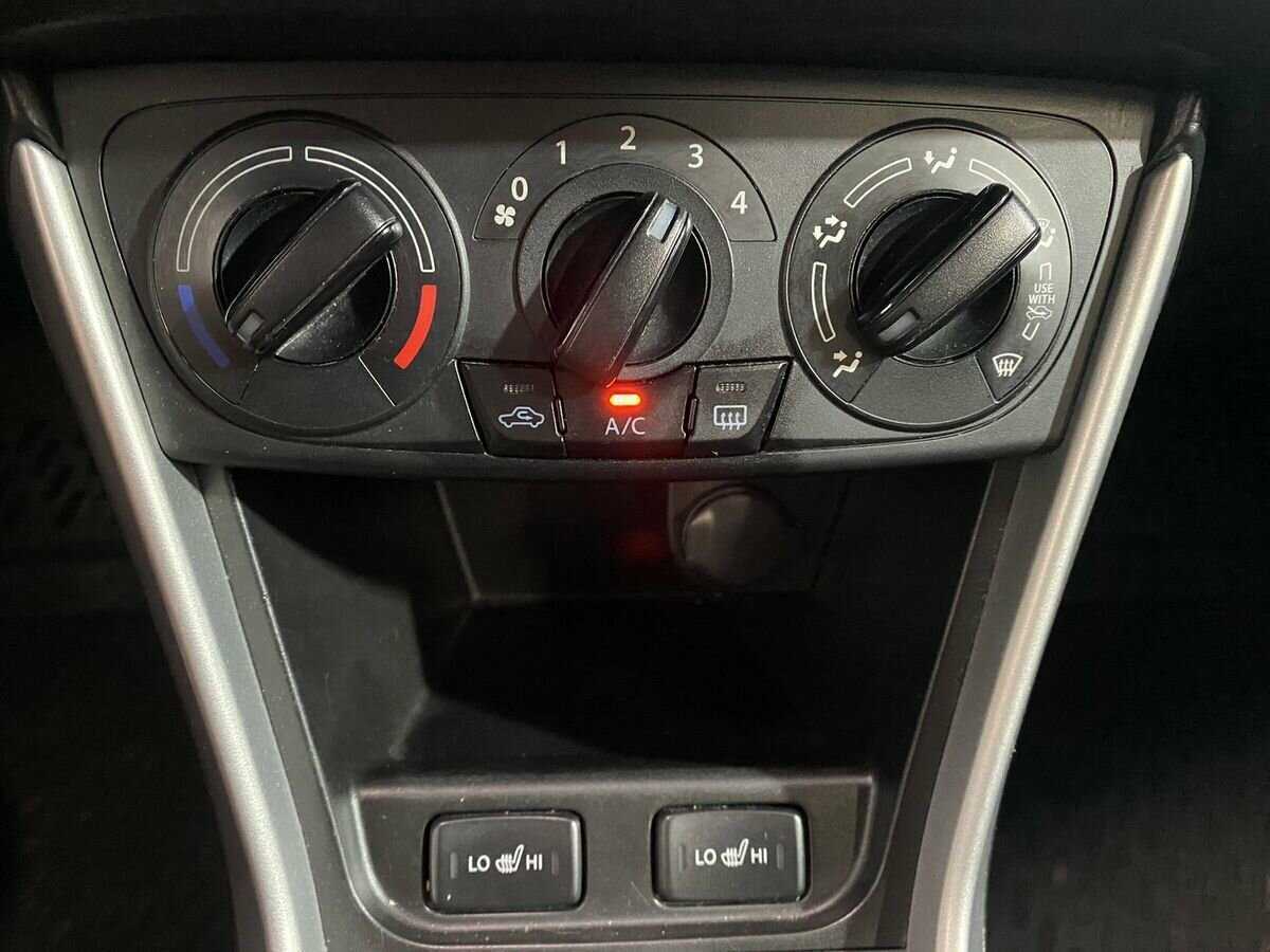 Продажа Б/У Сузуки С-Икс4. Фото: #16