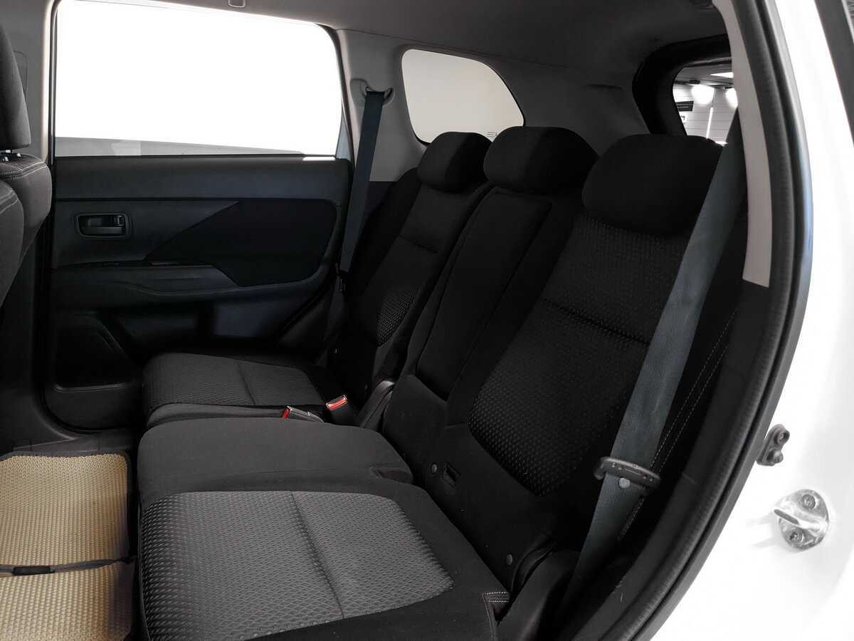 Продажа Б/У Митсубиши Оутлэндер. Фото: #9