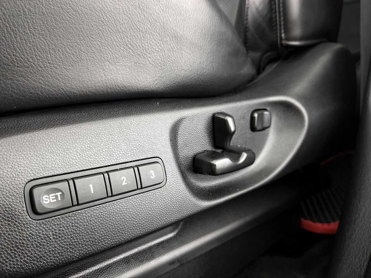 Продажа Б/У Мазда Ц-Икс-9. Фото: #21