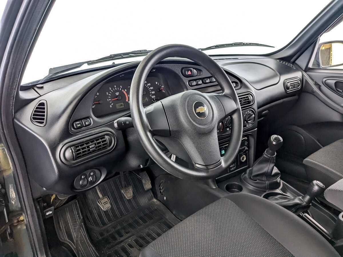 Продажа Б/У Шевроле Нива. Фото: #13