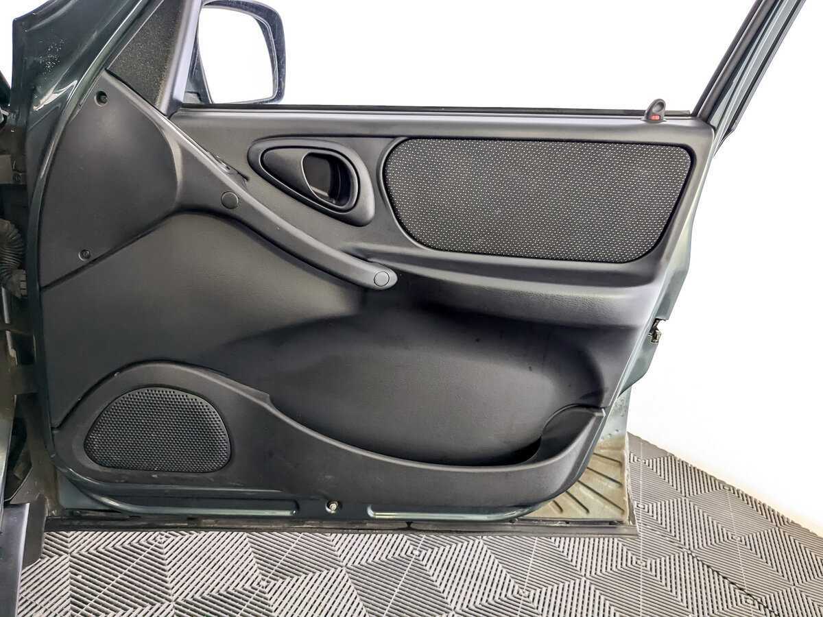 Продажа Б/У Шевроле Нива. Фото: #19