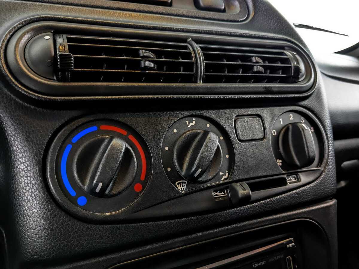 Продажа Б/У Шевроле Нива. Фото: #20