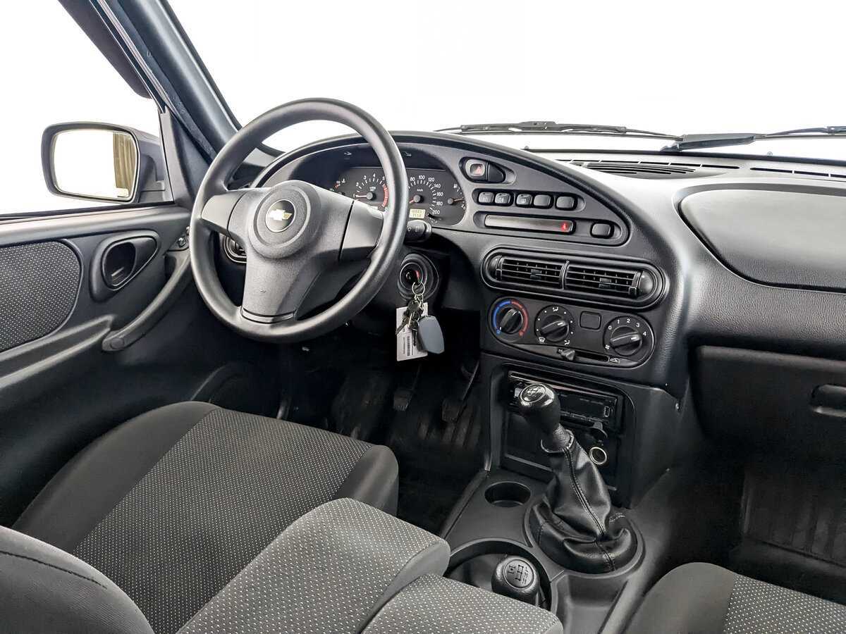 Продажа Б/У Шевроле Нива. Фото: #21