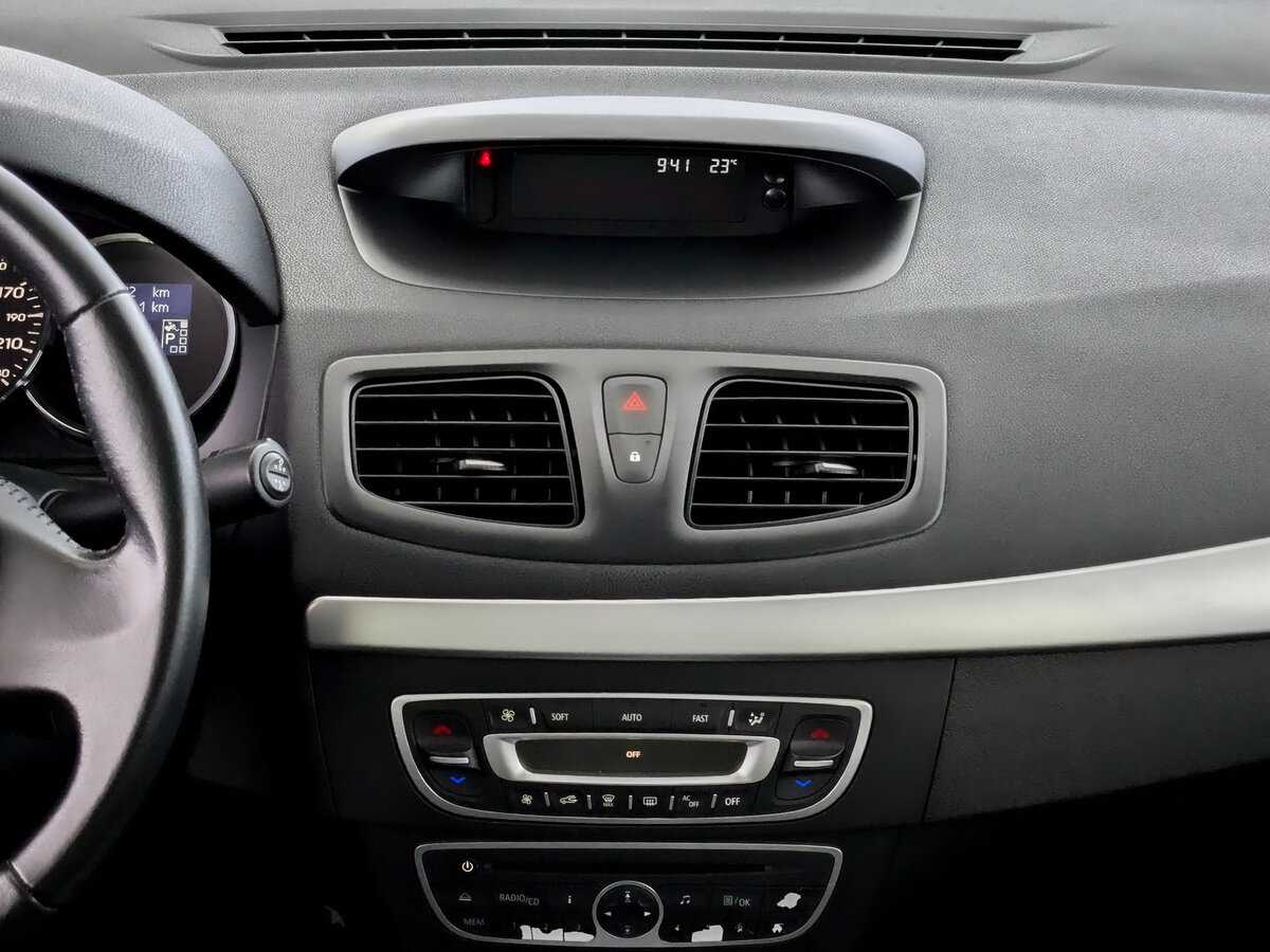 Продажа Б/У Рено Флюенс. Фото: #12