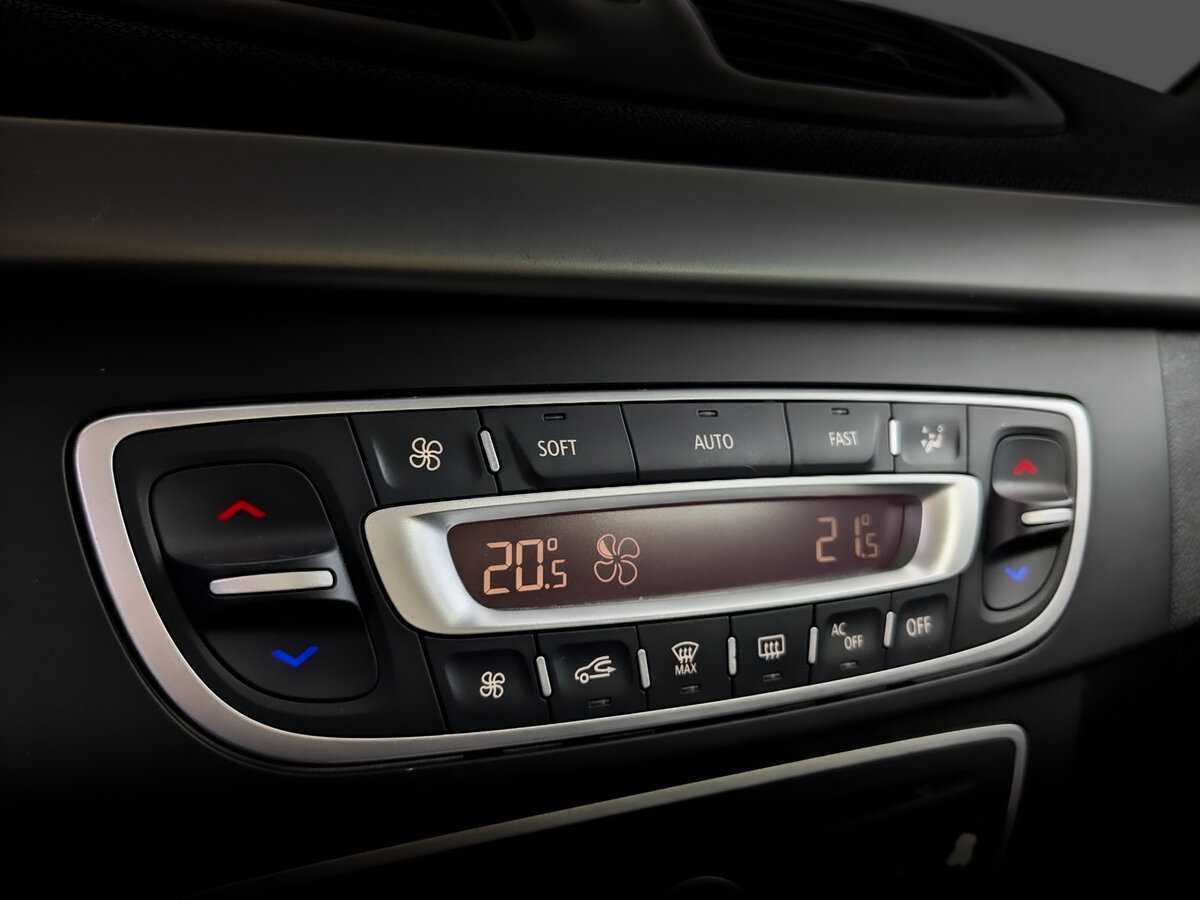 Продажа Б/У Рено Флюенс. Фото: #20