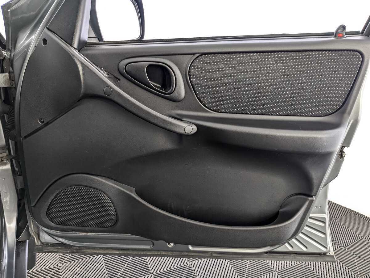 Продажа Б/У Шевроле Нива. Фото: #20