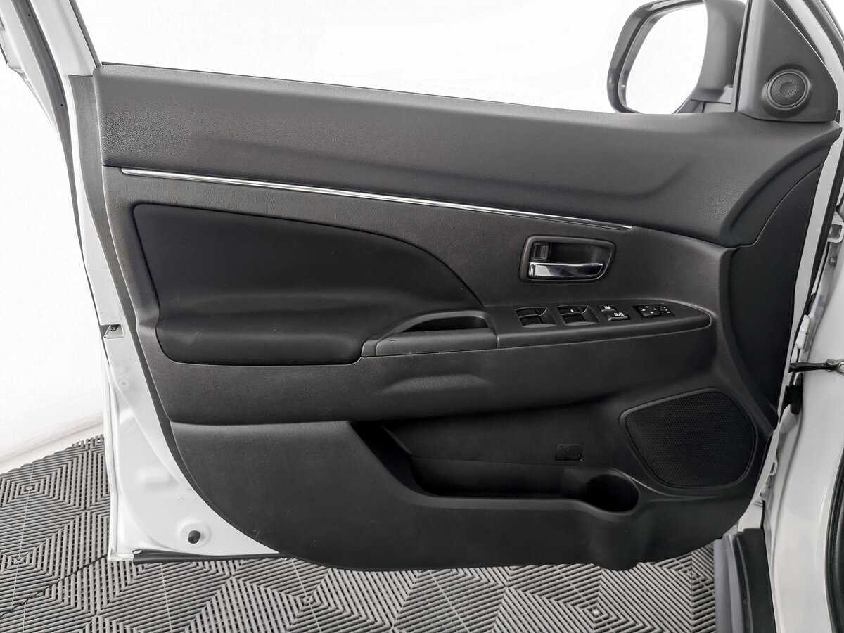 Продажа Б/У Митсубиши АС-Икс. Фото: #14