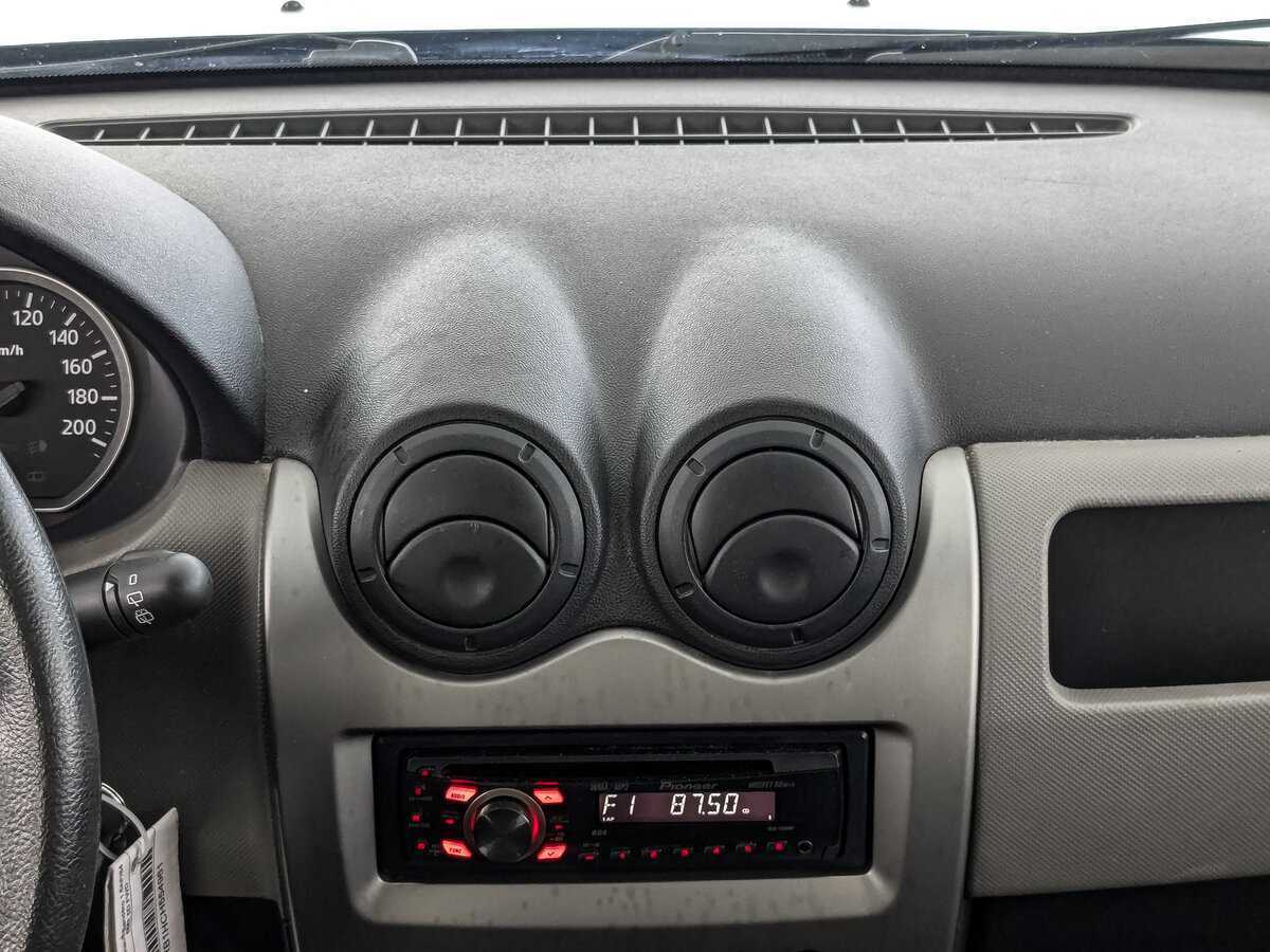 Продажа Б/У Рено Сандеро. Фото: #12