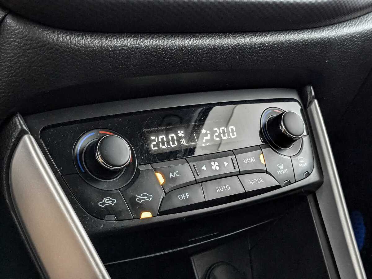 Продажа Б/У Сузуки С-Икс4. Фото: #16