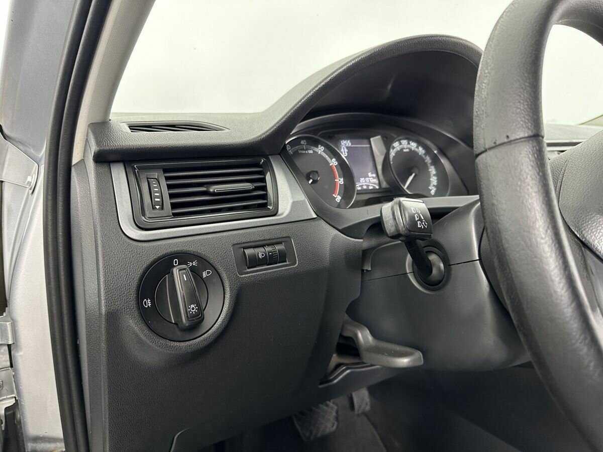 Продажа Б/У Шкода Рапид. Фото: #8