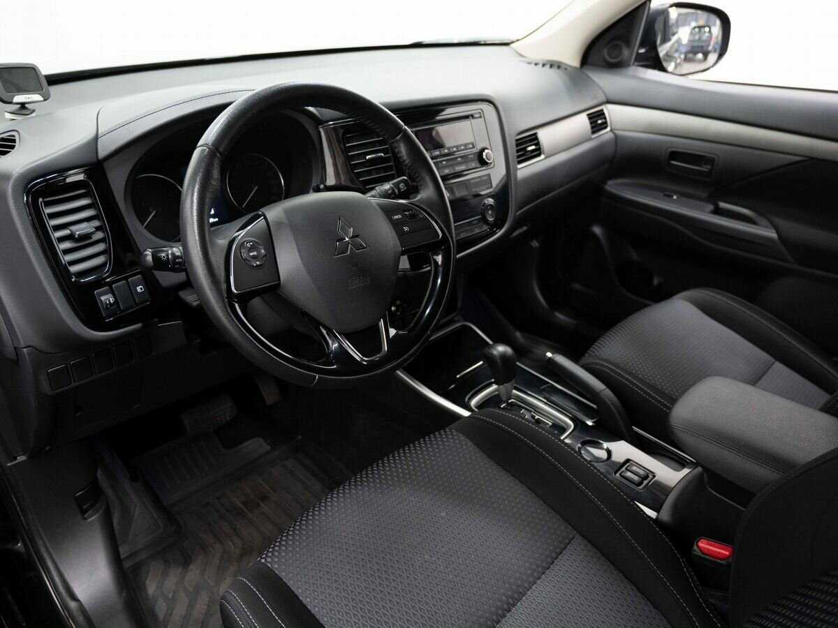 Продажа Б/У Митсубиши Оутлэндер. Фото: #6