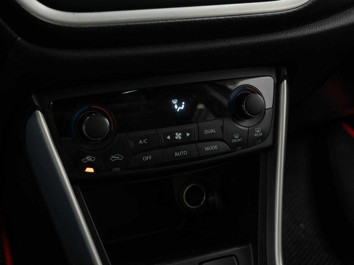 Продажа Б/У Сузуки С-Икс4. Фото: #18