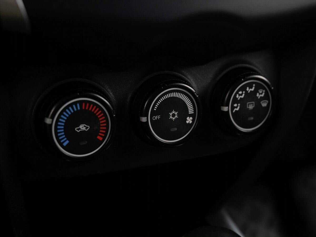 Продажа Б/У Митсубиши АС-Икс. Фото: #17