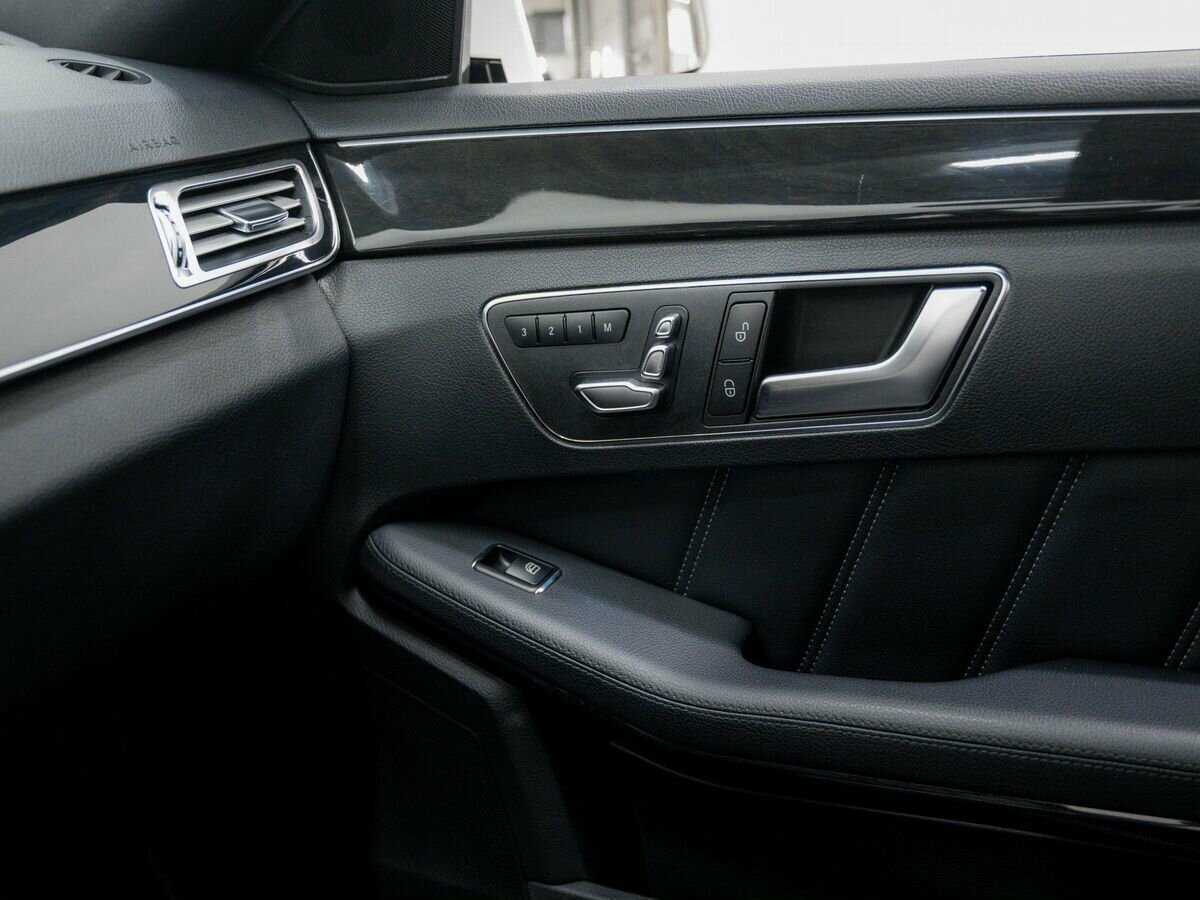 Продажа Б/У Мерседес-Бенц Е-Класс. Фото: #21