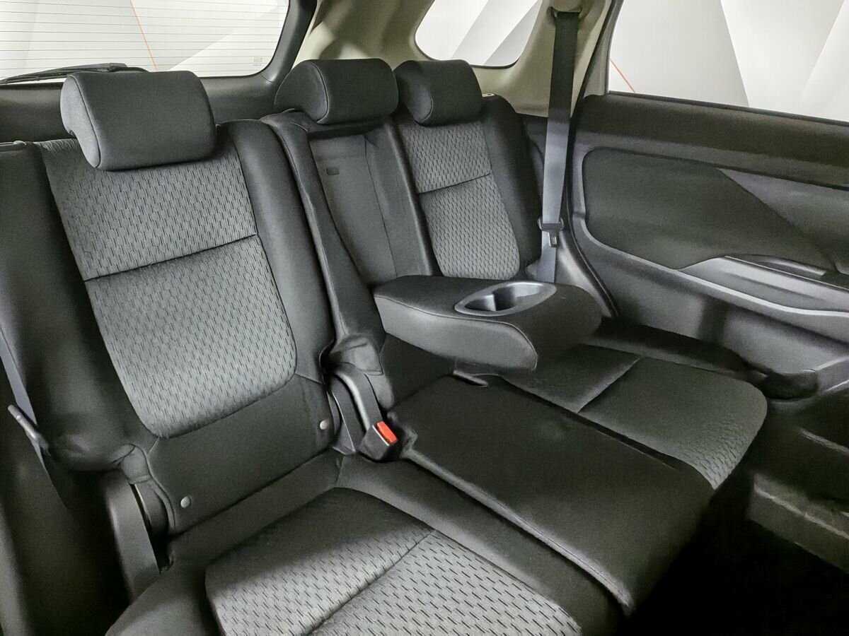 Продажа Б/У Митсубиши Оутлэндер. Фото: #12