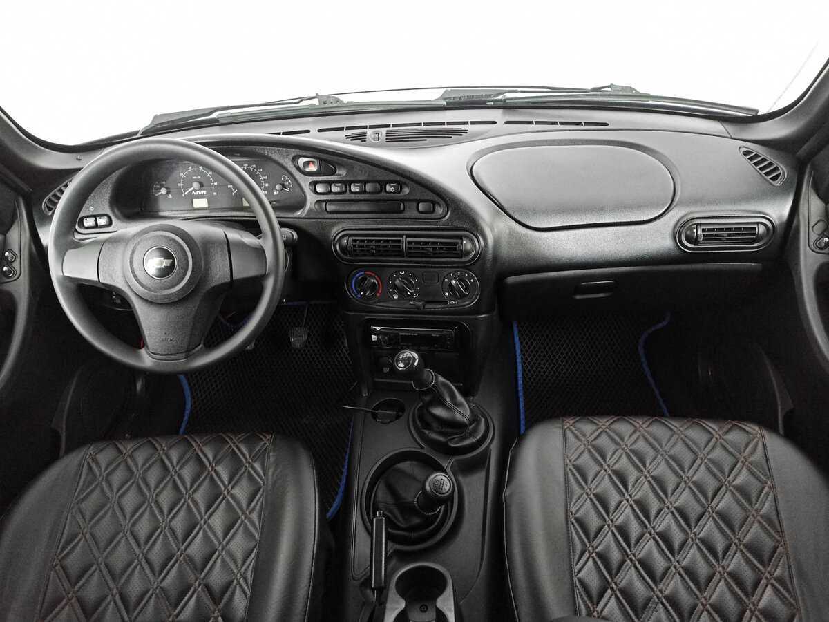 Продажа Б/У Шевроле Нива. Фото: #11