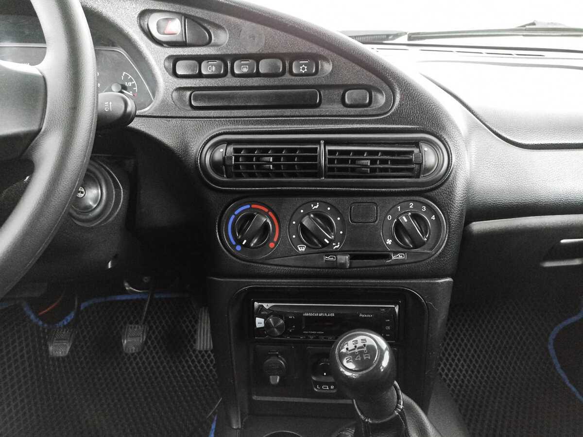 Продажа Б/У Шевроле Нива. Фото: #12