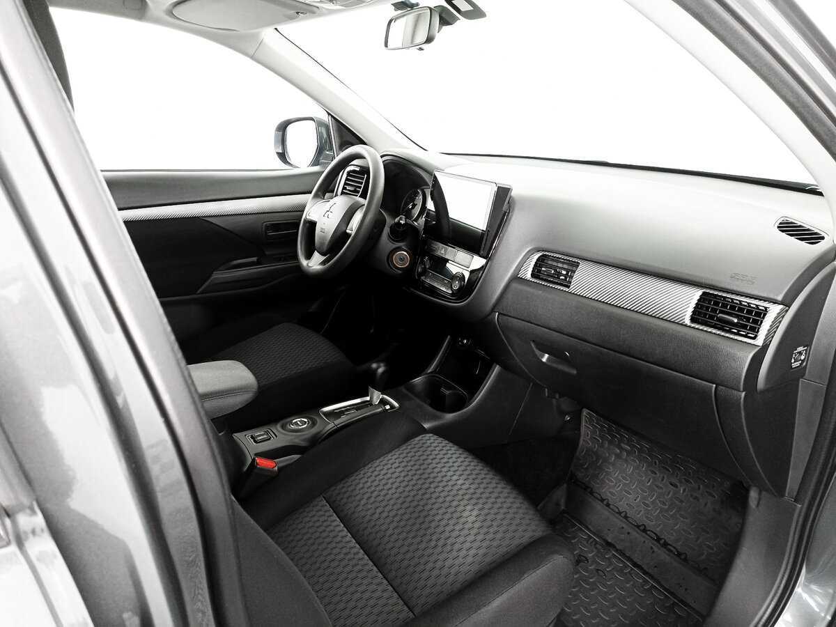 Продажа Б/У Митсубиши Оутлэндер. Фото: #4