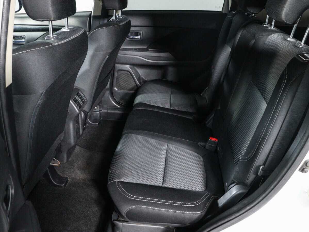 Продажа Б/У Митсубиши Оутлэндер. Фото: #9