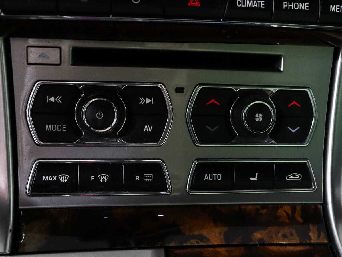 Продажа Б/У Ягуар ИксФ. Фото: #17