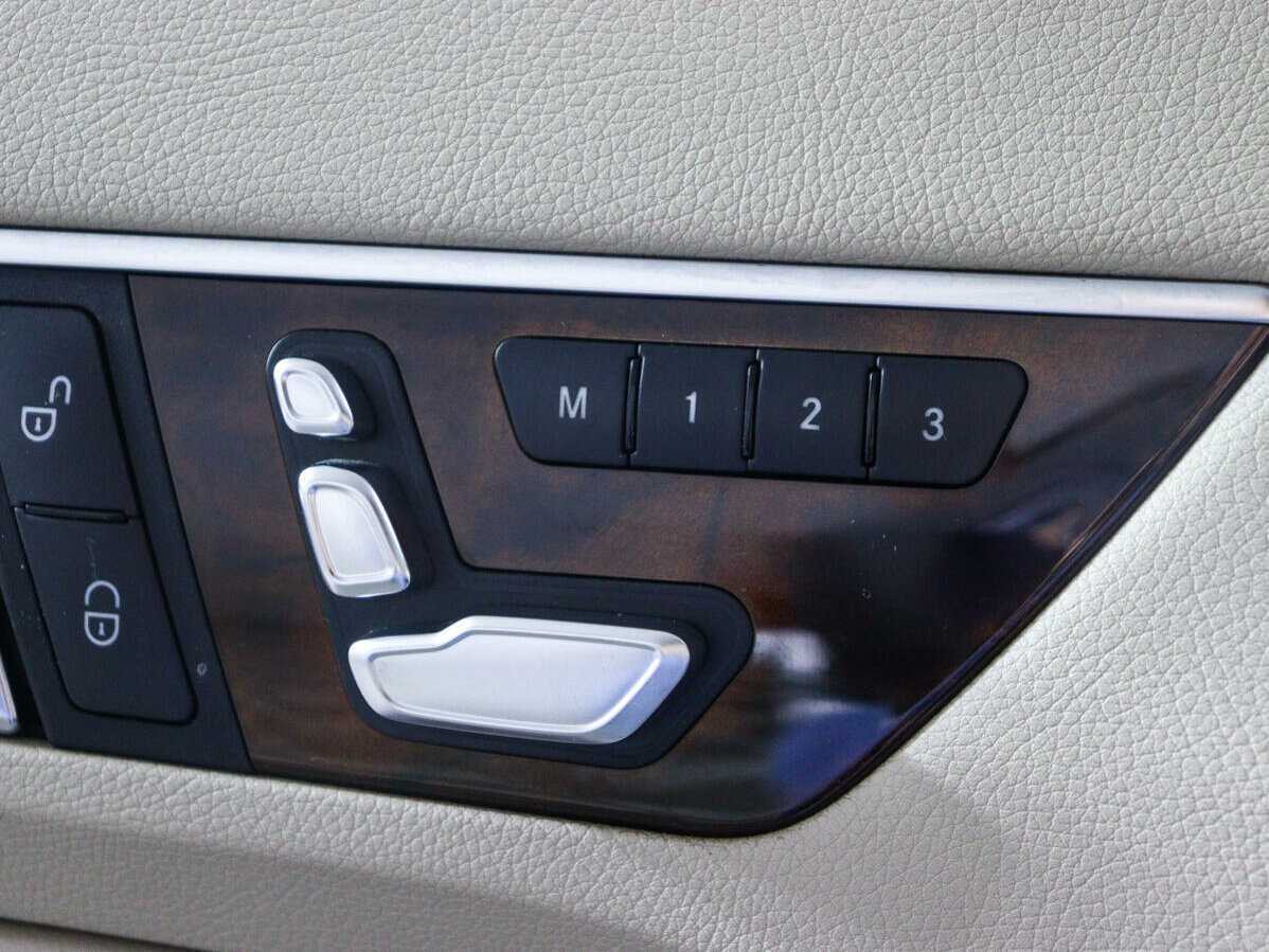 Продажа Б/У Мерседес-Бенц Е-Класс. Фото: #13