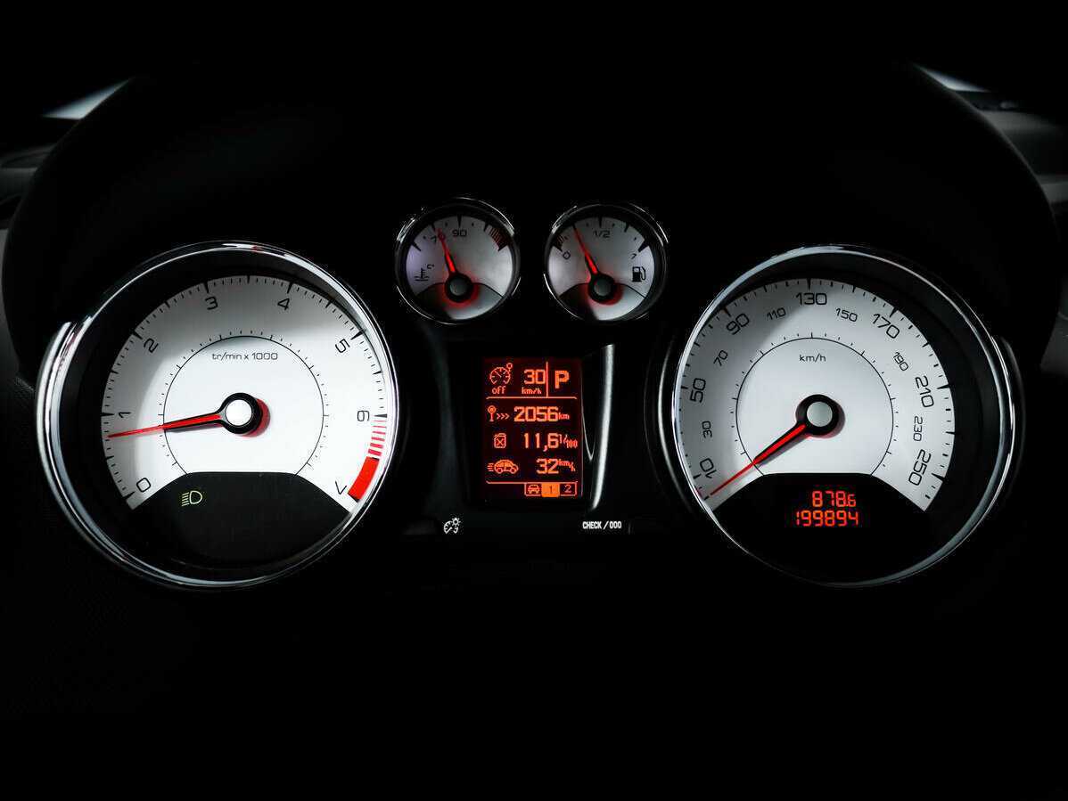 Продажа Б/У Пежо 308. Фото: #9