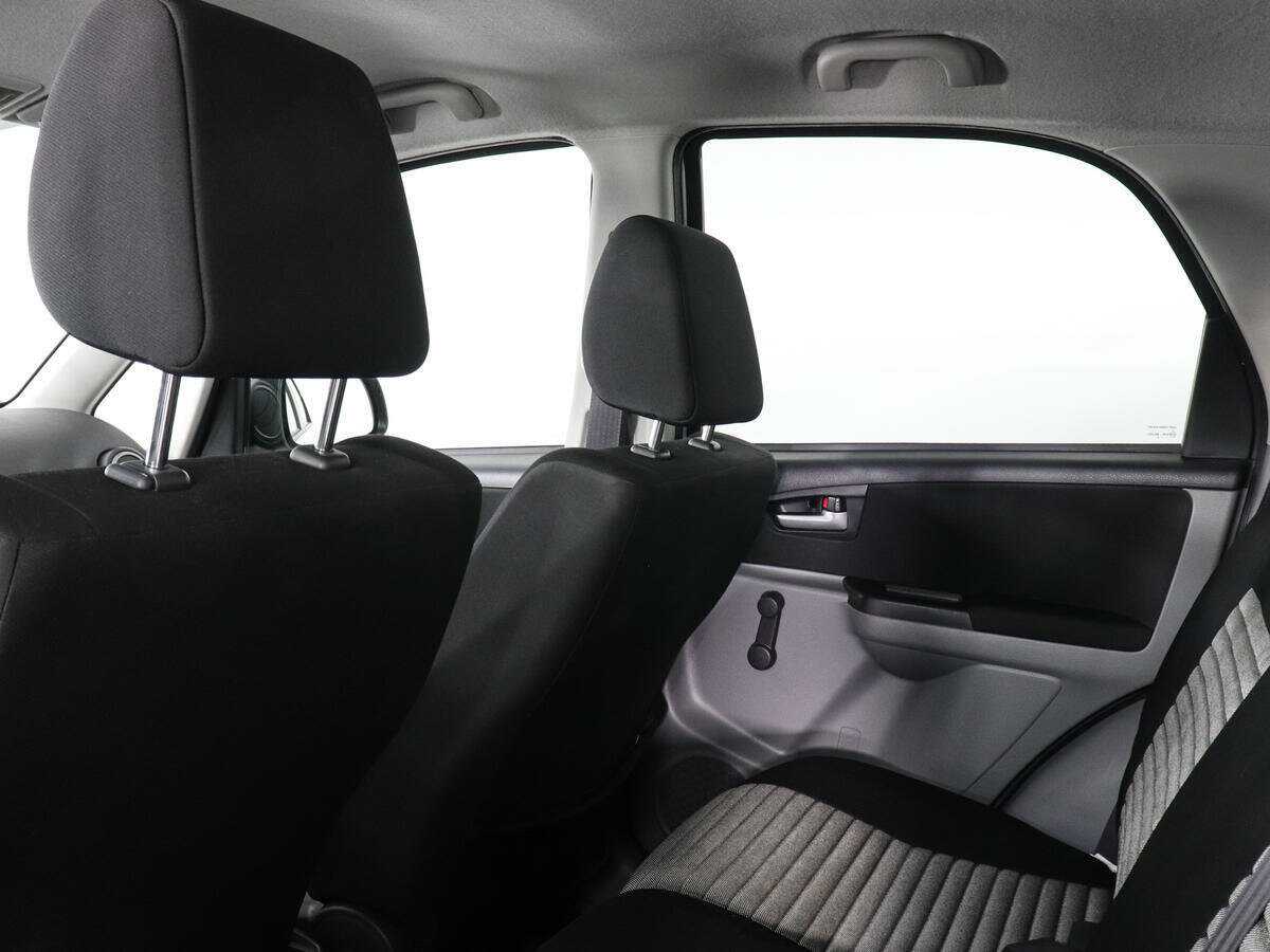 Продажа Б/У Сузуки С-Икс4. Фото: #11