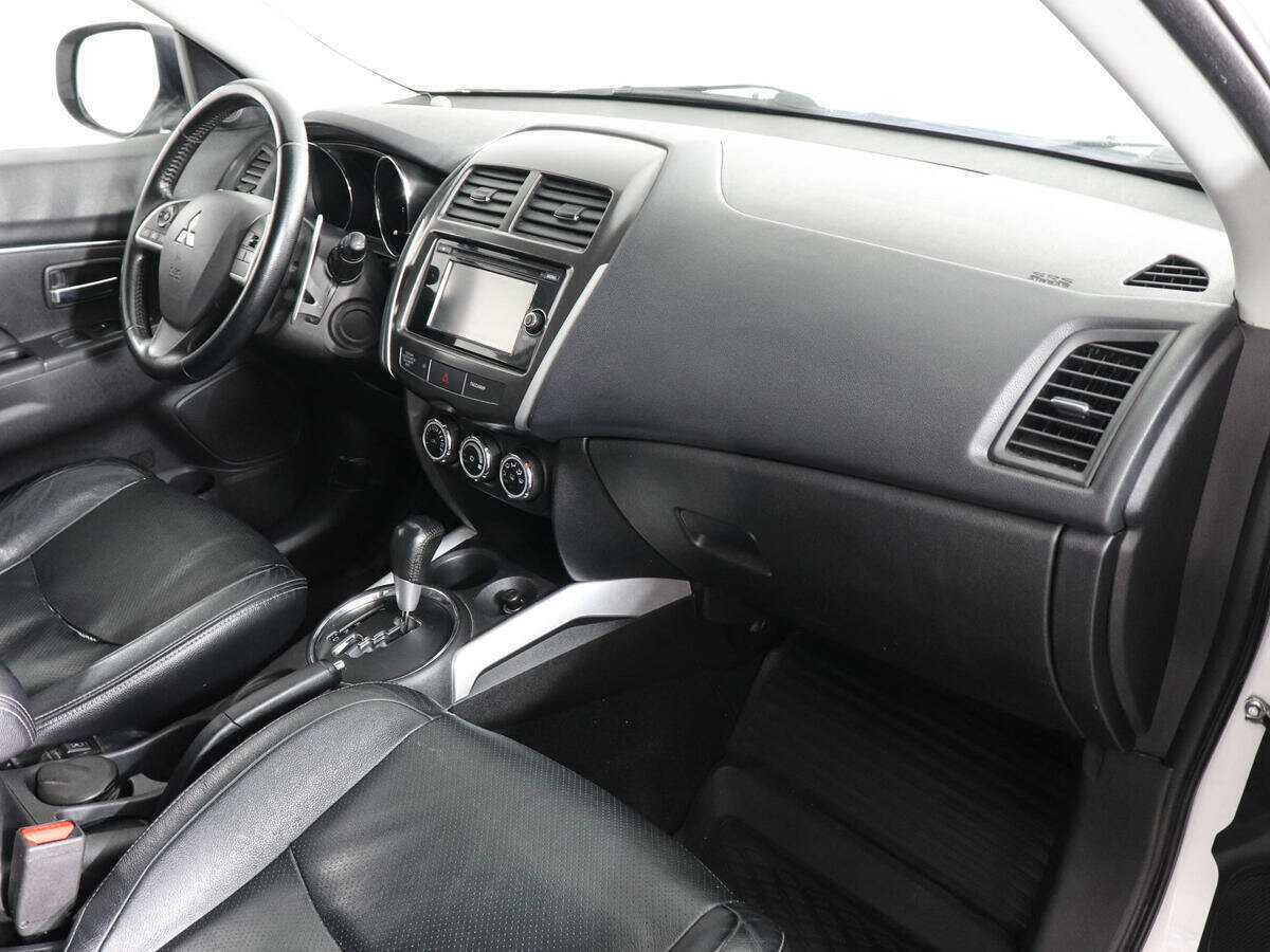 Продажа Б/У Митсубиши АС-Икс. Фото: #9