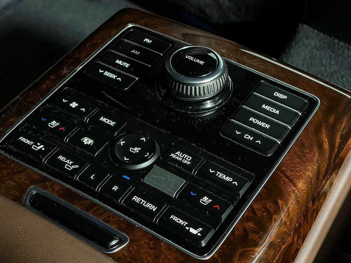 Продажа Б/У Хендай Экус. Фото: #16