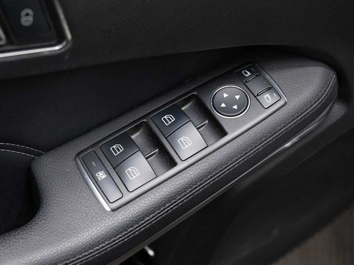 Продажа Б/У Мерседес-Бенц Е-Класс. Фото: #19