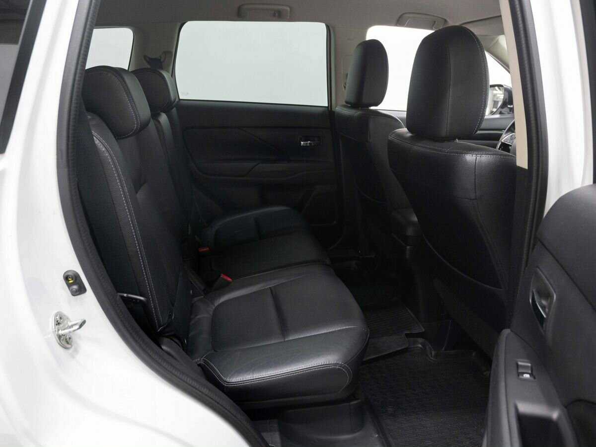 Продажа Б/У Митсубиши Оутлэндер. Фото: #11