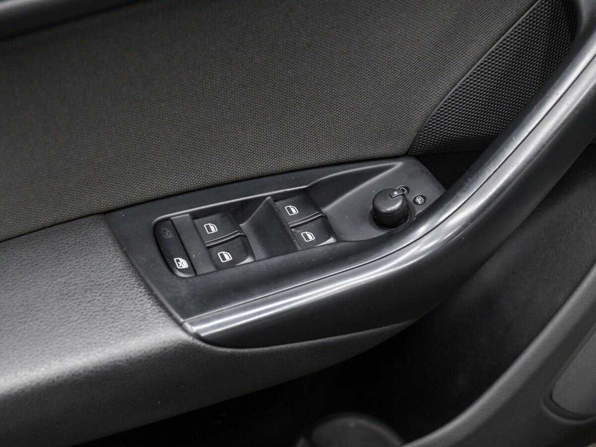 Продажа Б/У Ауди К3. Фото: #14