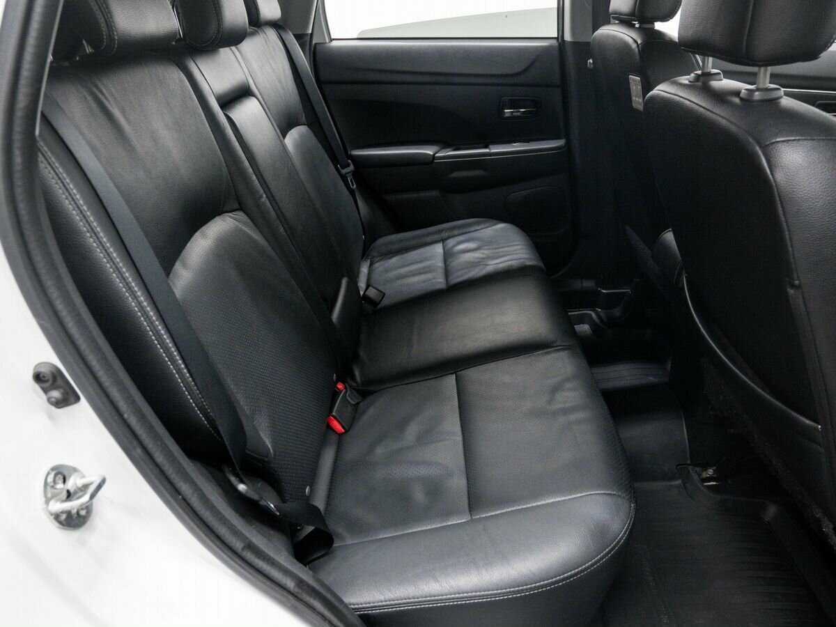 Продажа Б/У Митсубиши АС-Икс. Фото: #8