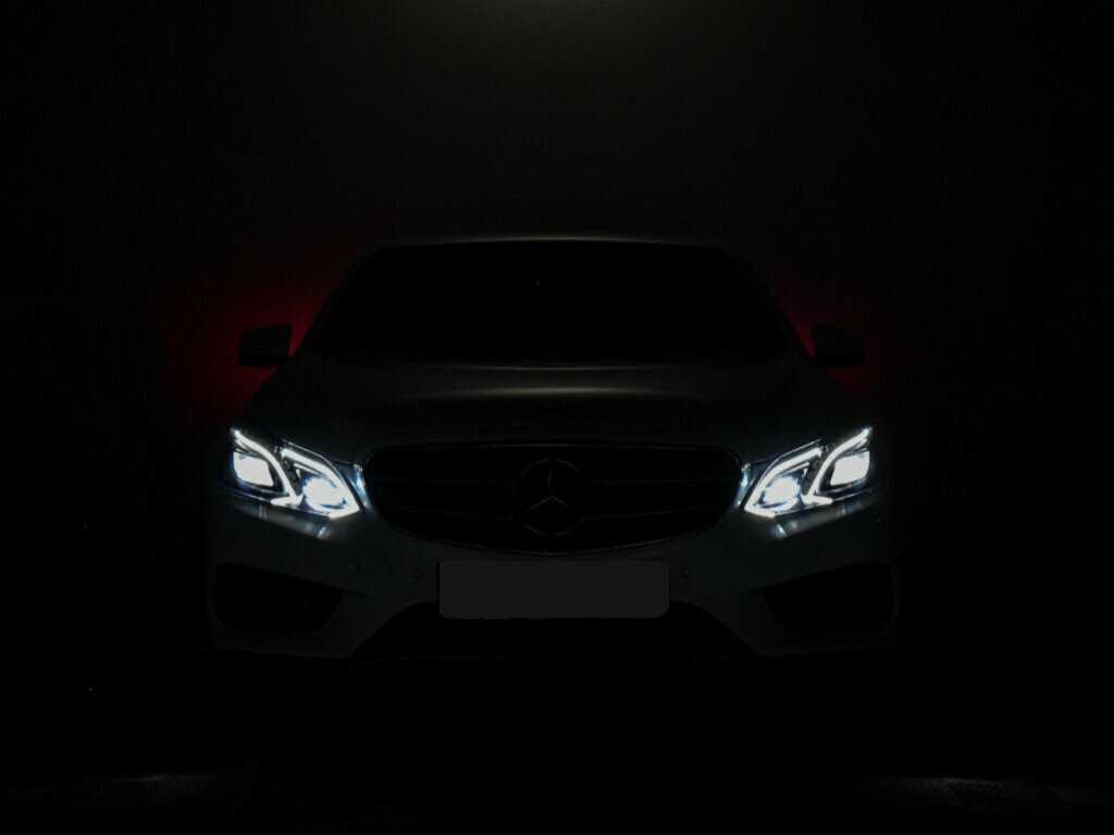 Продажа Б/У Мерседес-Бенц Е-Класс. Фото: #21