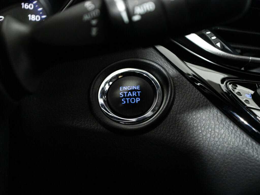 Продажа Б/У Тойота Ц-ШР. Фото: #17