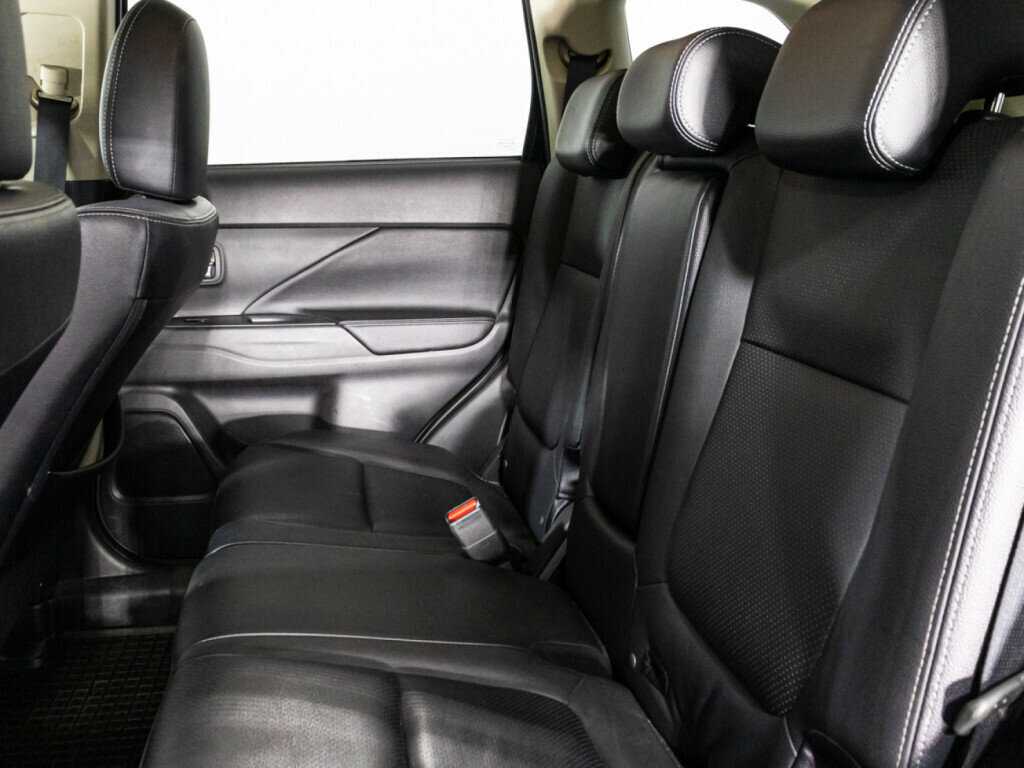 Продажа Б/У Митсубиши Оутлэндер. Фото: #9