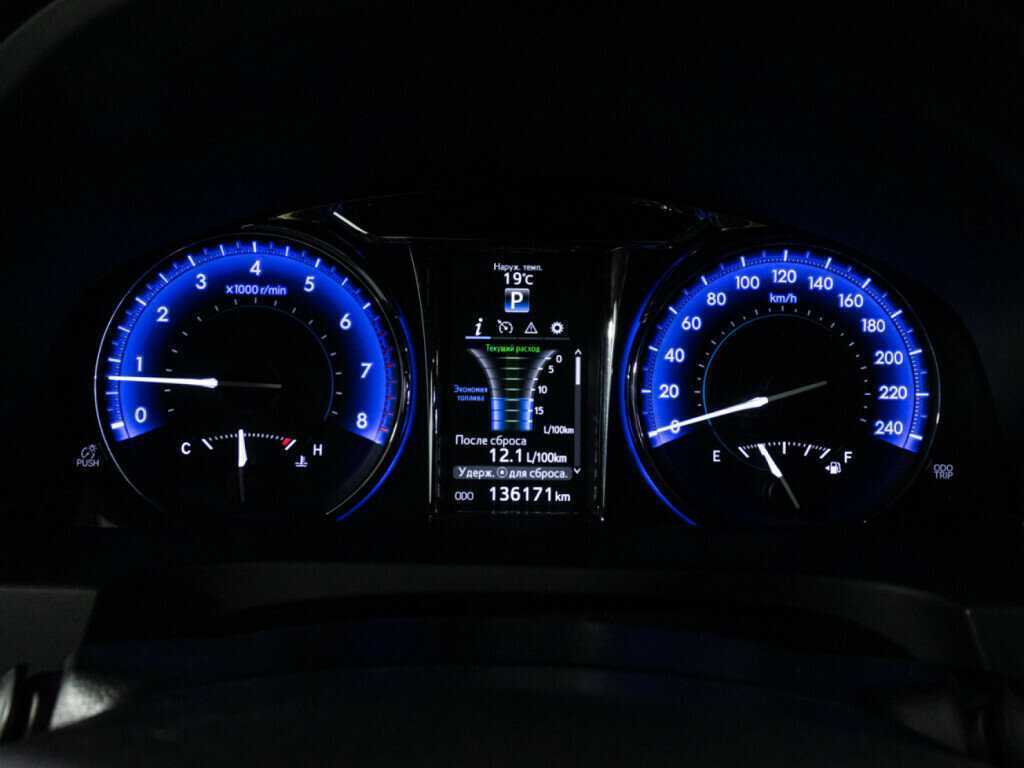 Продажа Б/У Тойота Камри. Фото: #11